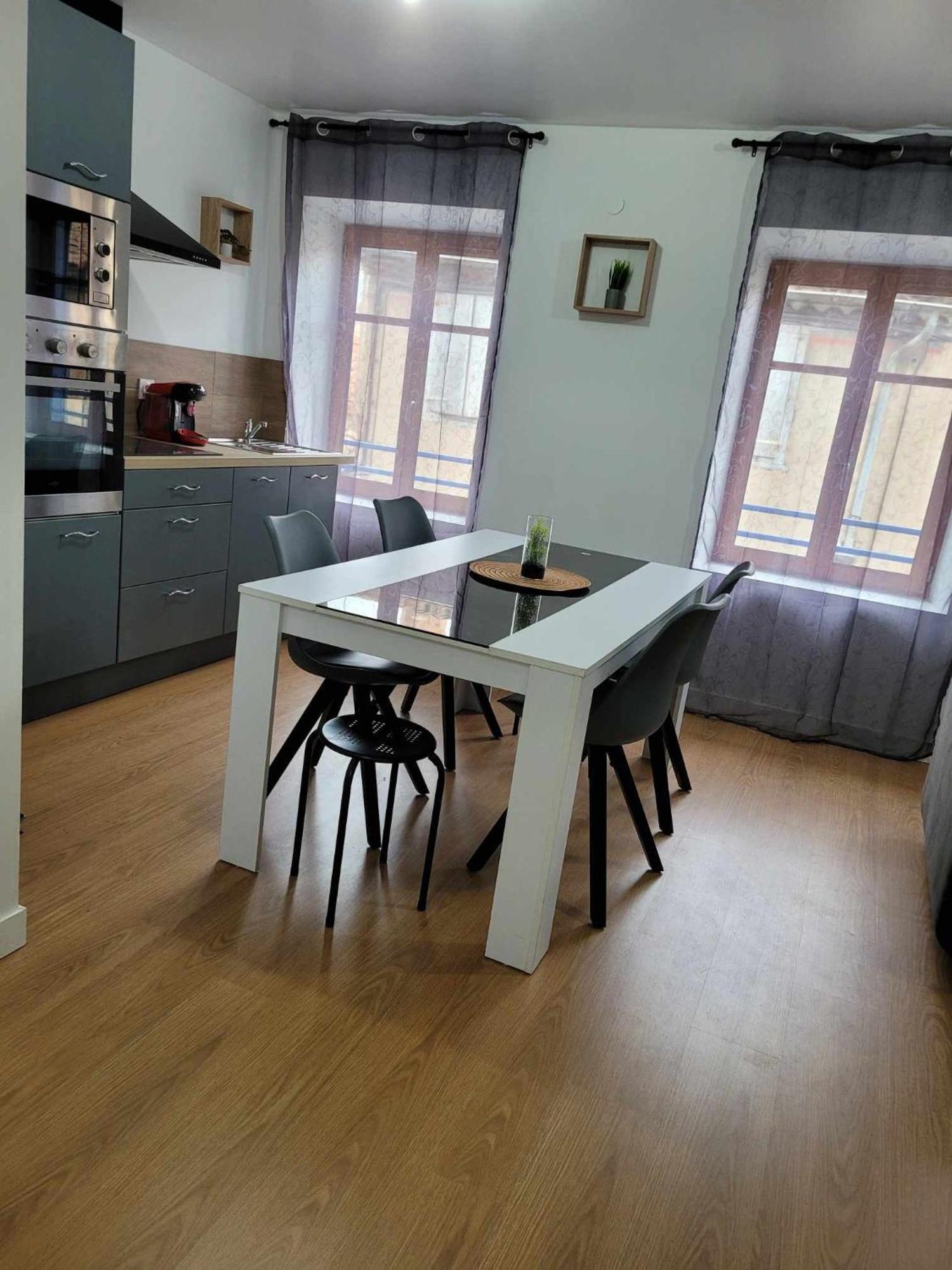 Charmant T3 Avec Terrasse Carcassonne Extérieur photo
